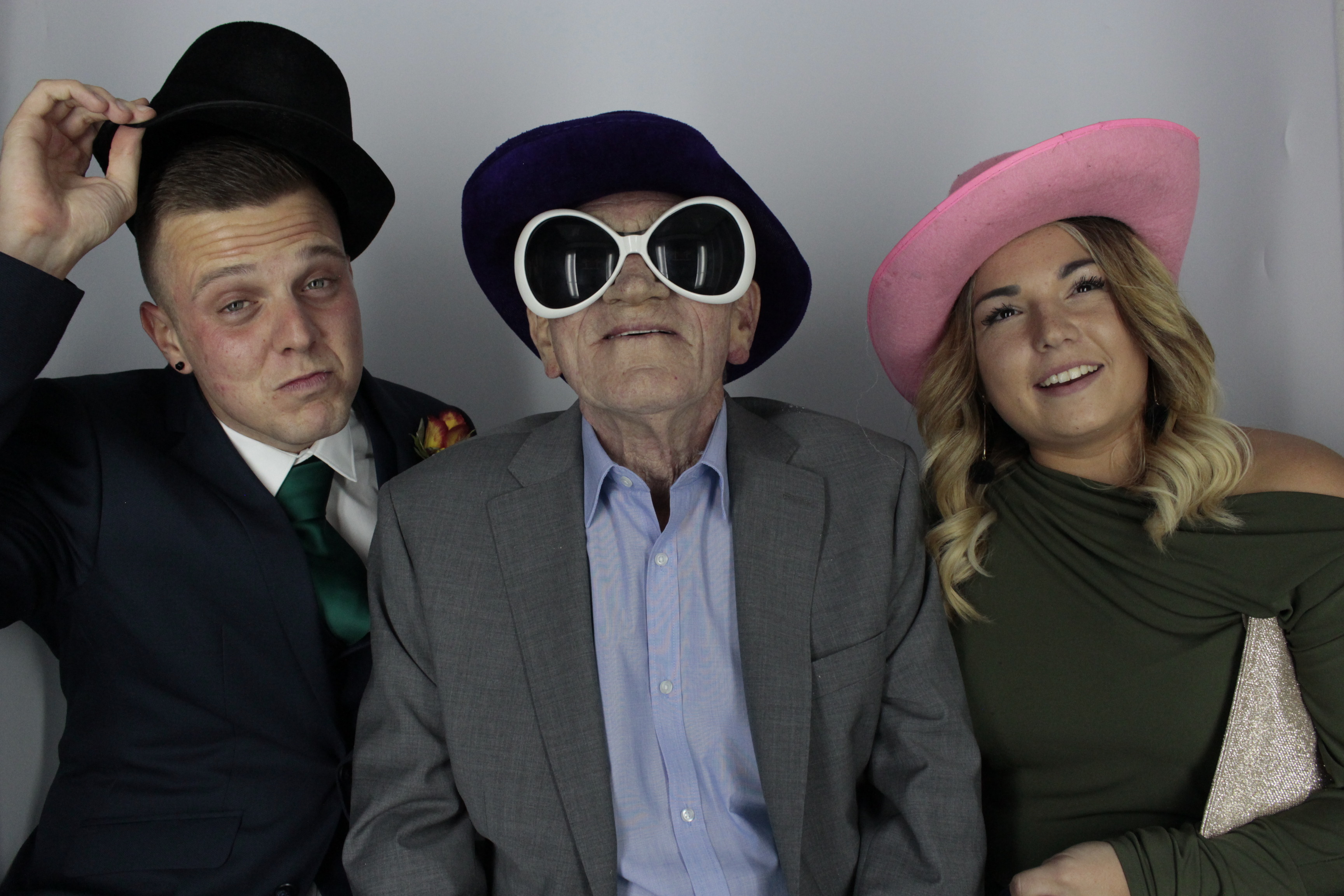 Ben & Kelly's Wedding | View more photos from the event at gallery.myphotoboothexperience.co.uk/u/MyPhotoBoothExperienceLtd/Ben-Kellys-Wedding
